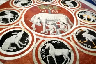Scopertura straordinaria del pavimento del Duomo di Siena